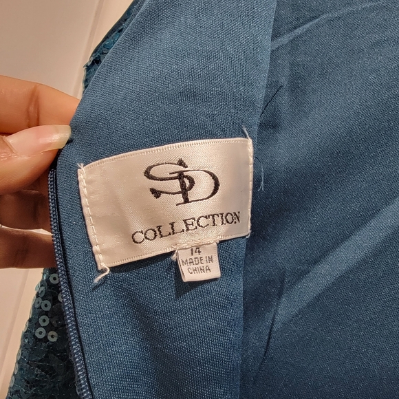 SD Collection Floral Lace Sequin Dress - Picture 13 of 13